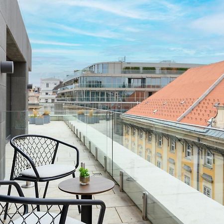 Emerald Hotel By Continental Group บูดาเปสต์ ภายนอก รูปภาพ