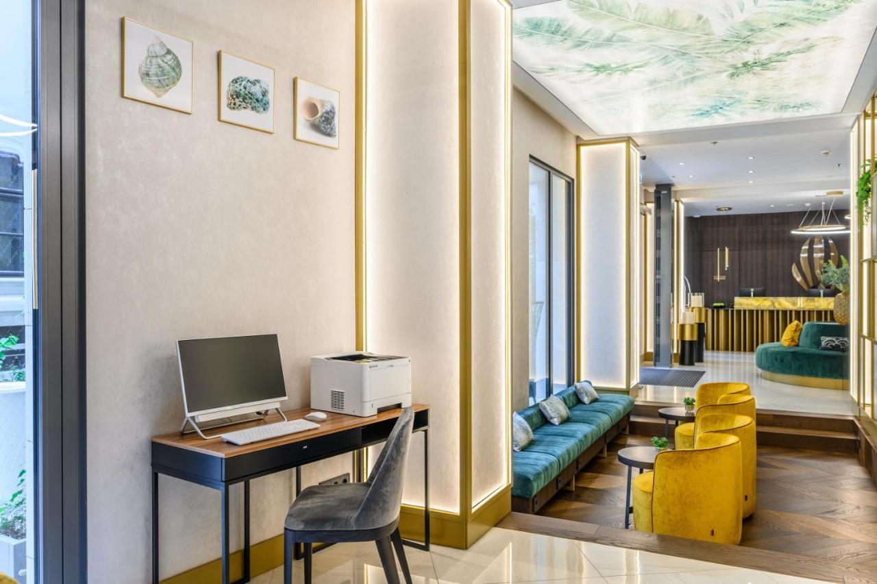 Emerald Hotel By Continental Group บูดาเปสต์ ภายนอก รูปภาพ